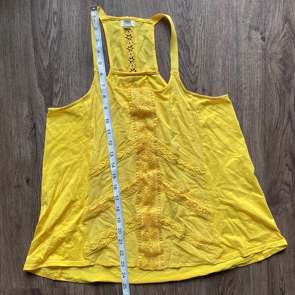 Anthropologie tiny Embroidered Lace Tank Top - Picture 8 of 8